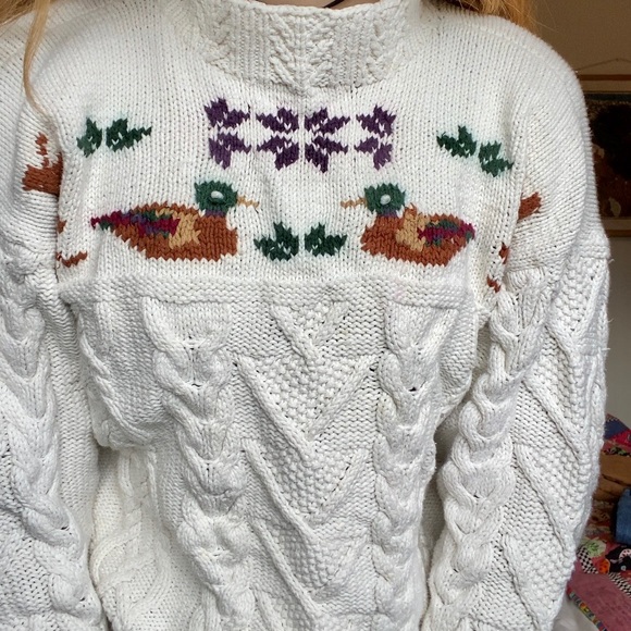 Knitted white with duck pattern sweater - Picture 3 of 4